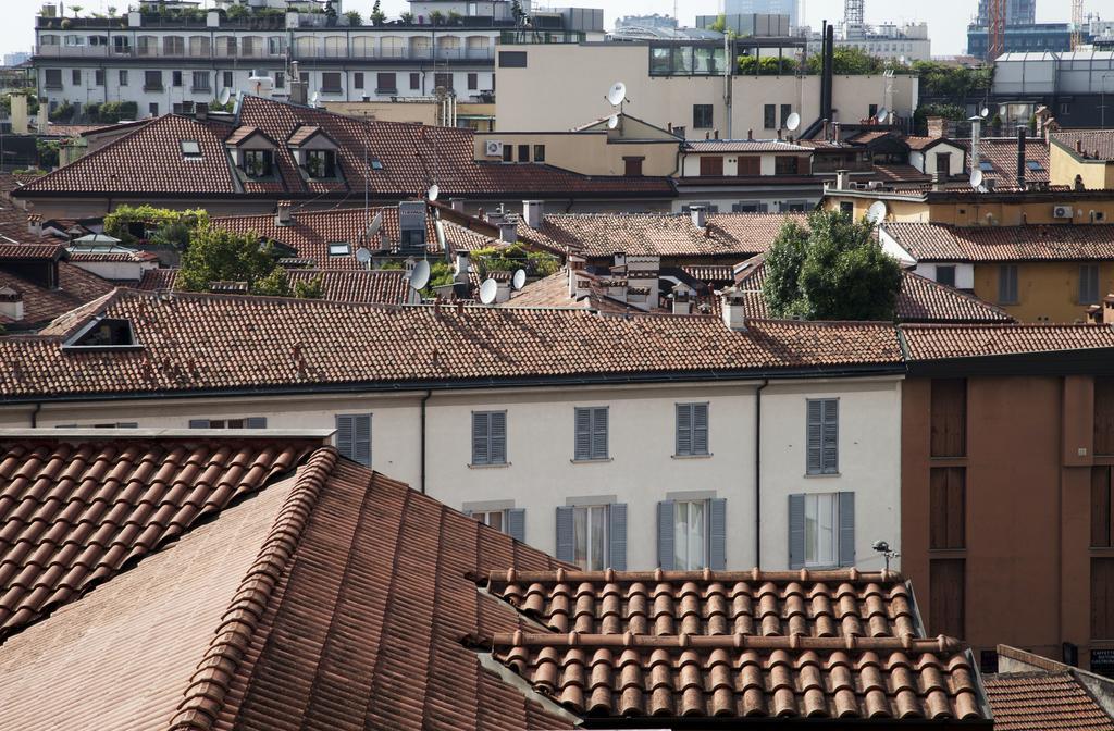 Mansard Very Close To Duomo Milan Bagian luar foto